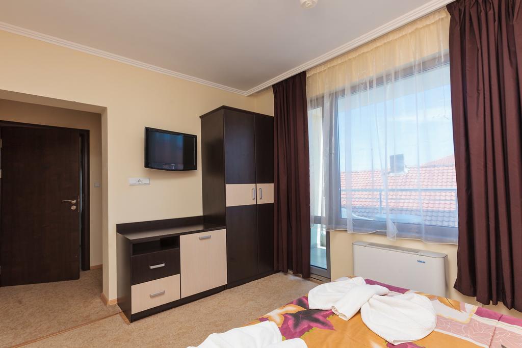 Guest House Kristal Ravda Cameră foto